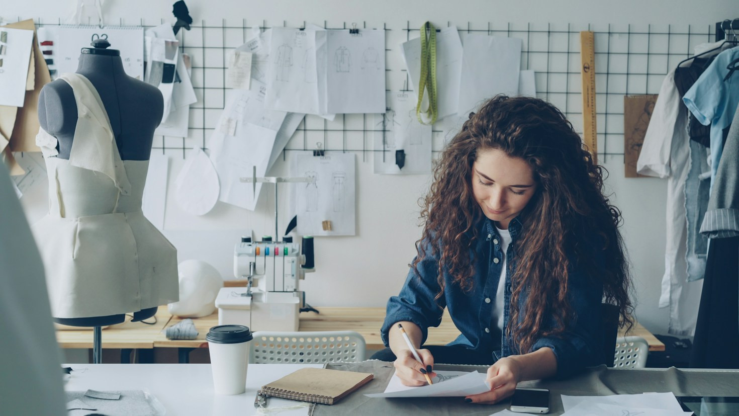 Showcase Strategies: Presenting Your Portfolio to Attract Top Collaborators